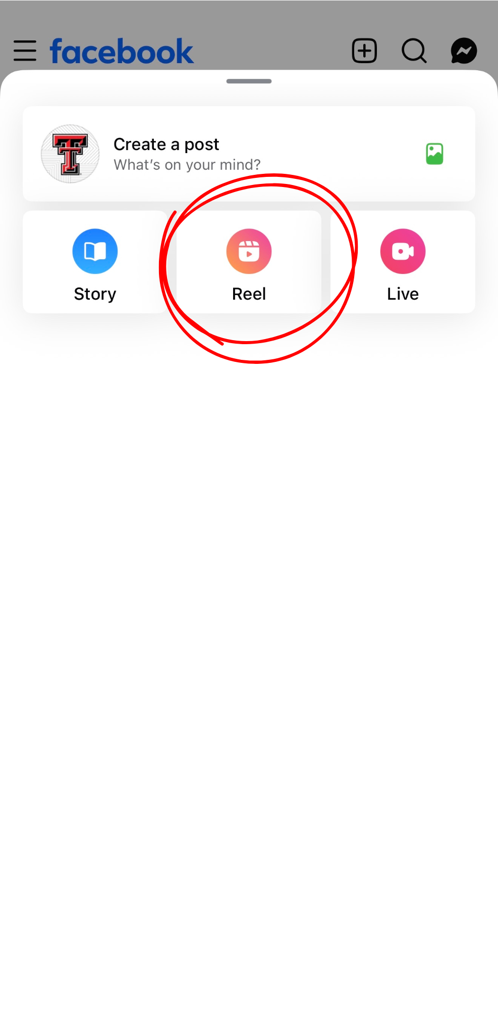 Facebook New Post screen showing a video being uploaded, with the Video Settings button highlighted in yellow.