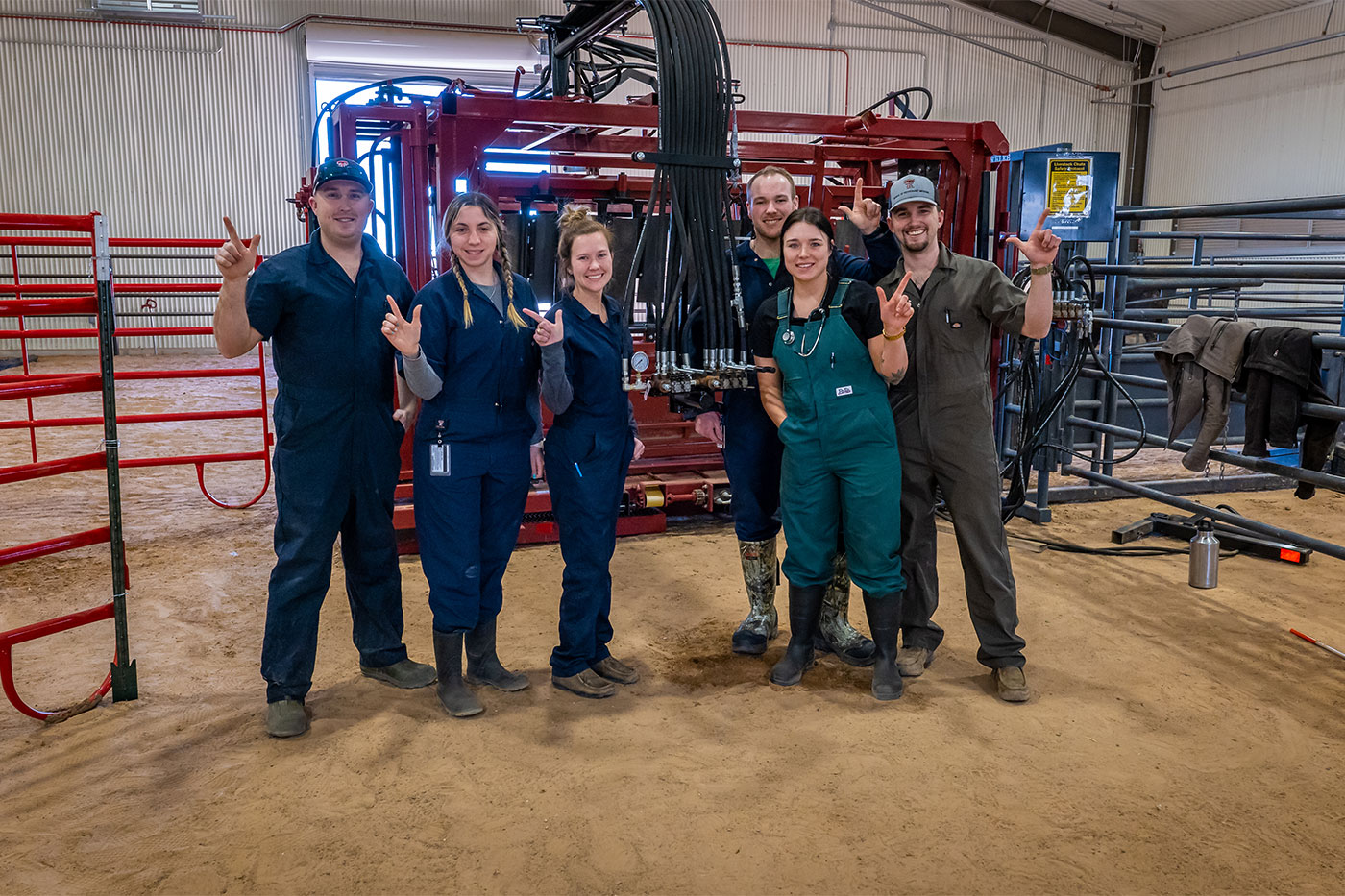 Hydraulic chute lab