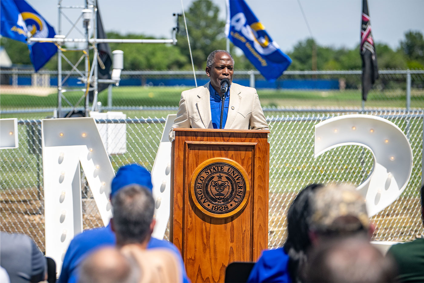 Ronnie D. Hawkins Jr.