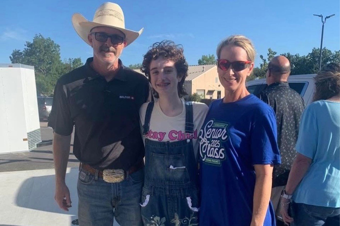 Jaycie with her parents.
