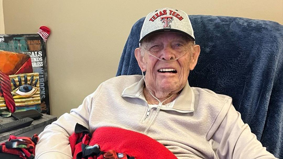 Former Texas Tech Quarterback Buster Melton Still A Fan