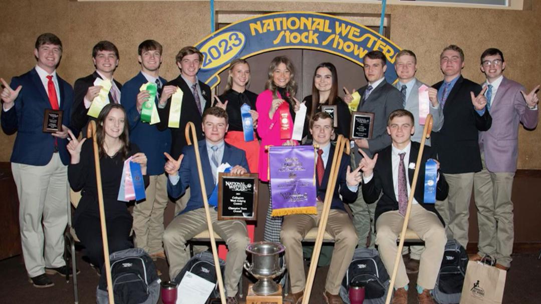 Texas Tech Wool Judging Team Wins National Western Stock Show